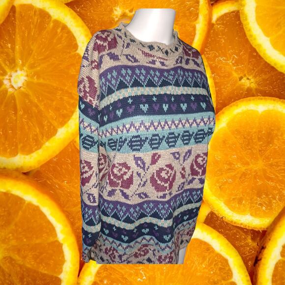 Vintage Medallion Colorful Knit Sweater with Rose Pattern‎ - Picture 2 of 7
